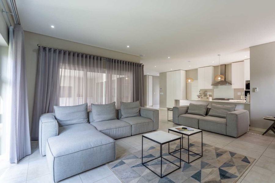5 Bedroom Property for Sale in Val De Vie Estate Western Cape